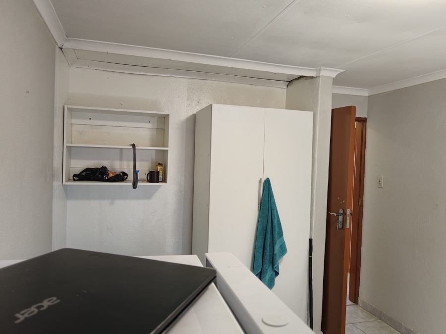 Commercial Property for Sale in Bedworth Park Gauteng