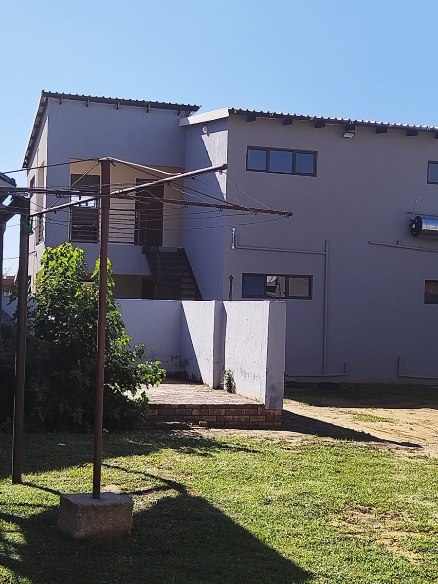 Commercial Property for Sale in Bedworth Park Gauteng
