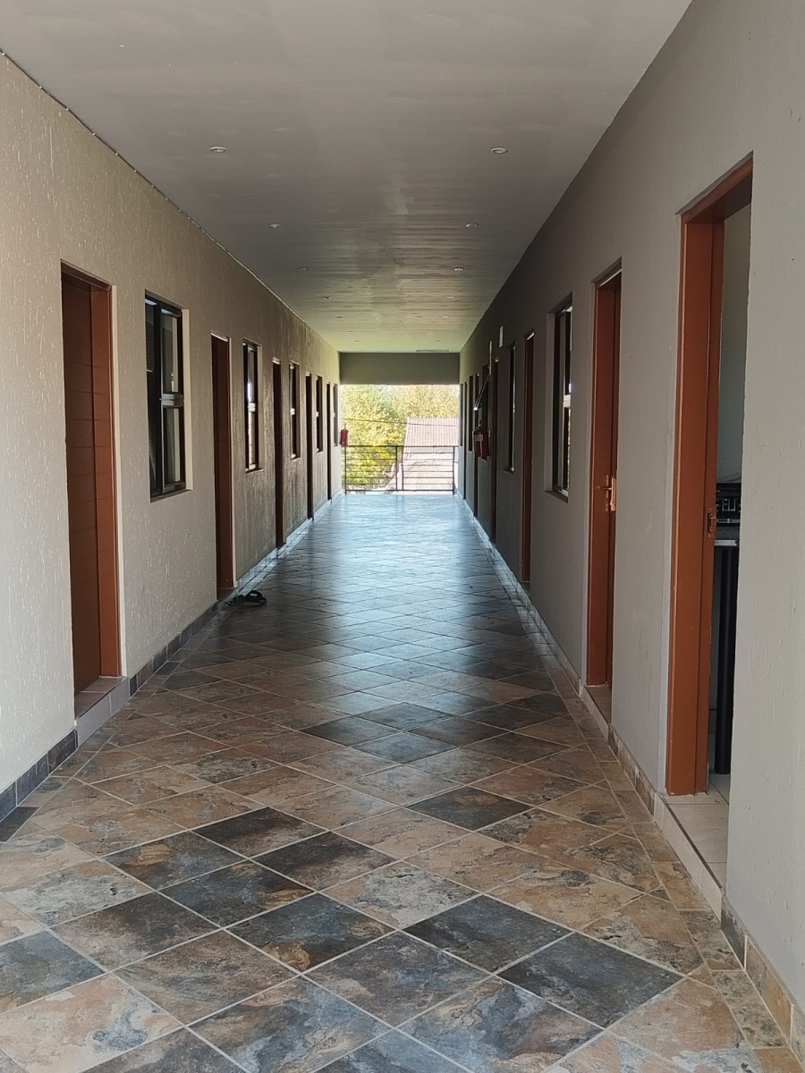 Commercial Property for Sale in Bedworth Park Gauteng