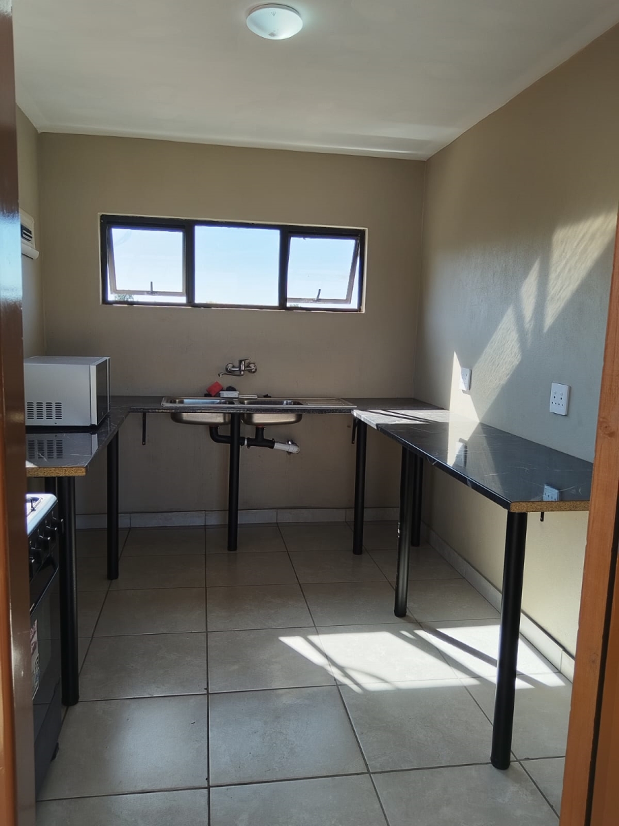 Commercial Property for Sale in Bedworth Park Gauteng