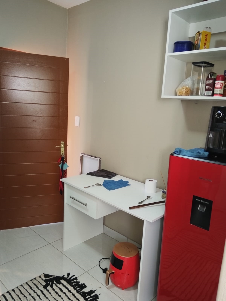 Commercial Property for Sale in Bedworth Park Gauteng