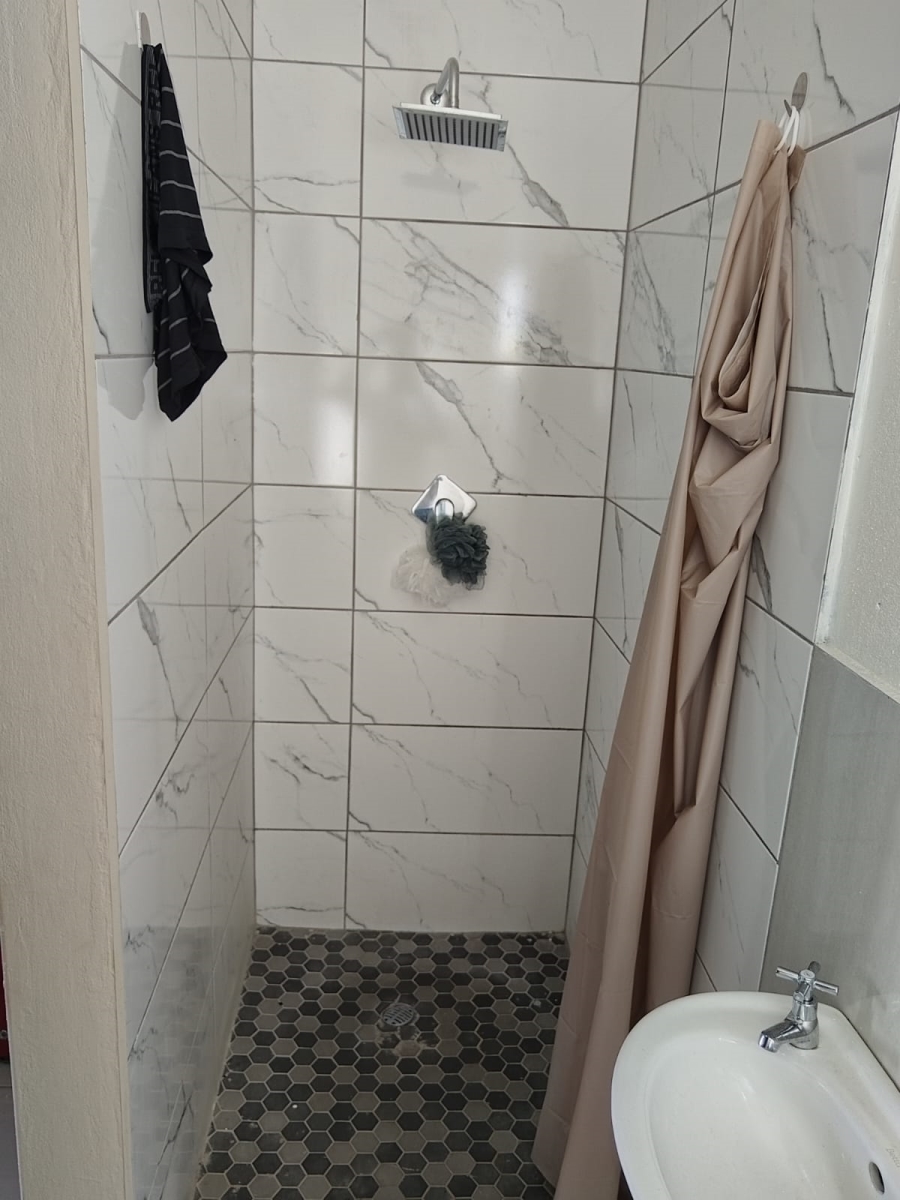Commercial Property for Sale in Bedworth Park Gauteng