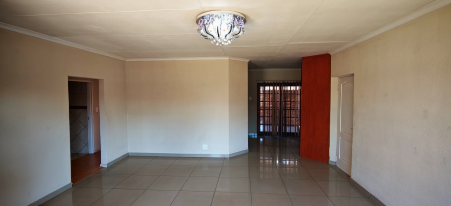 3 Bedroom Property for Sale in New Market Gauteng
