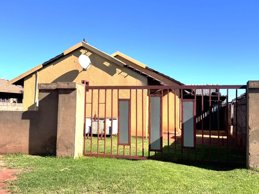 3 Bedroom Property for Sale in Vosloorus Ext 6 Gauteng