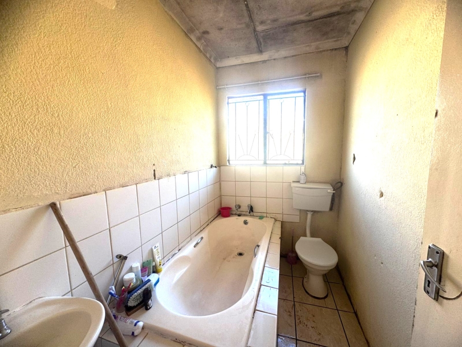 3 Bedroom Property for Sale in Vosloorus Ext 6 Gauteng