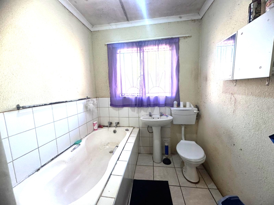 3 Bedroom Property for Sale in Vosloorus Ext 6 Gauteng