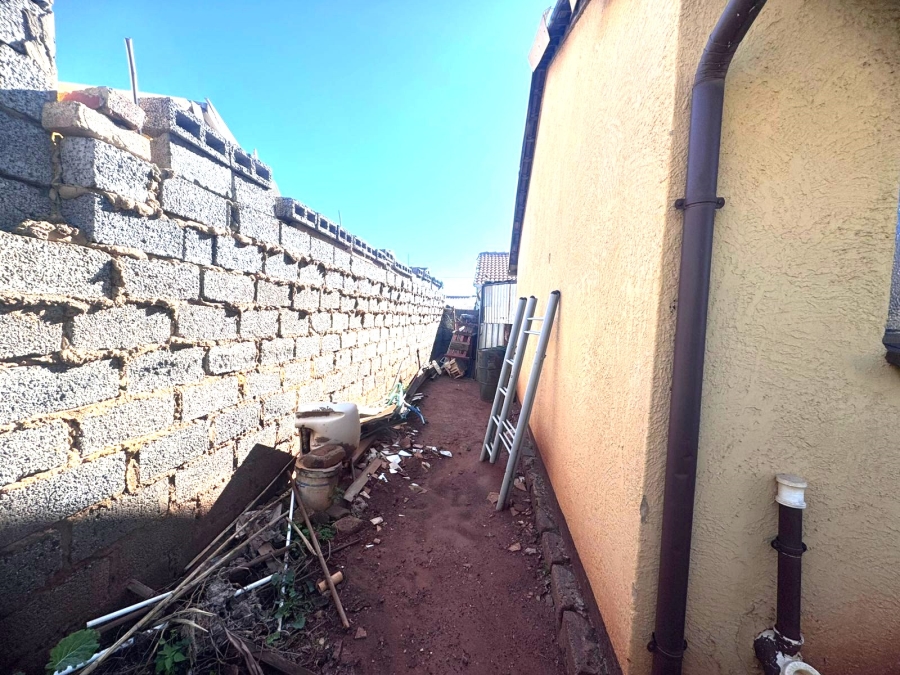 3 Bedroom Property for Sale in Vosloorus Ext 6 Gauteng