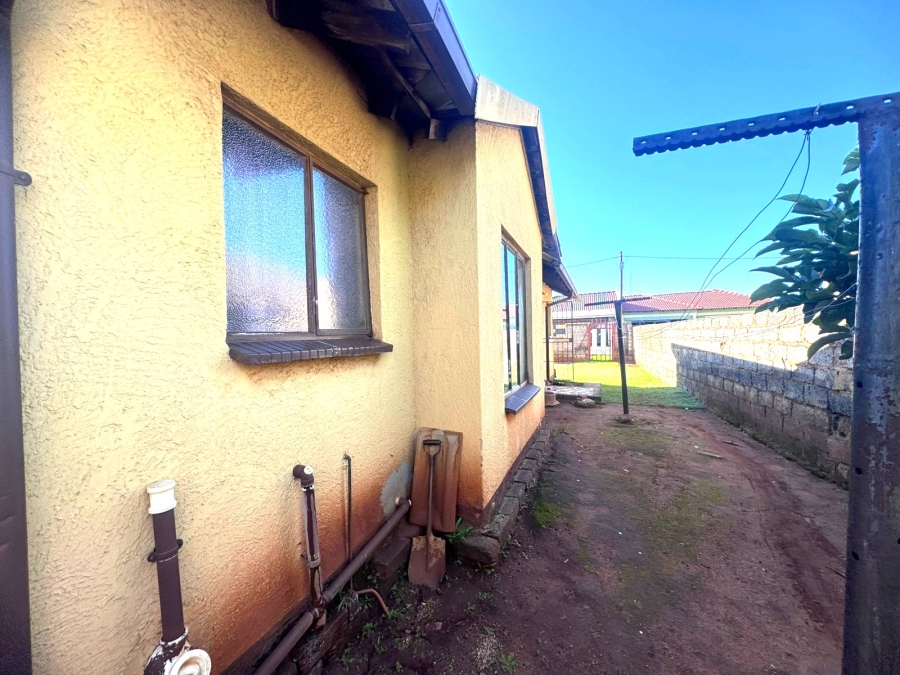 3 Bedroom Property for Sale in Vosloorus Ext 6 Gauteng