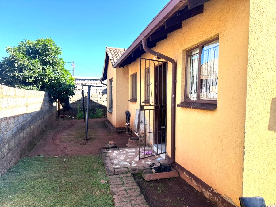 3 Bedroom Property for Sale in Vosloorus Ext 6 Gauteng