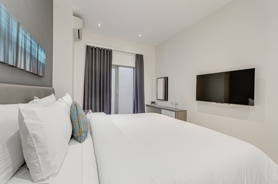 To Let 2 Bedroom Property for Rent in Rosebank Gauteng