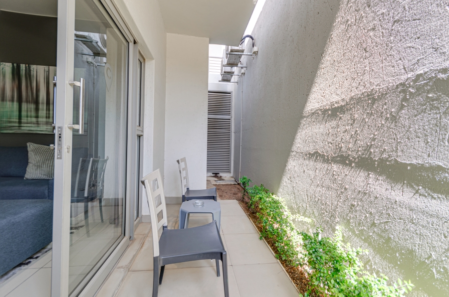To Let 2 Bedroom Property for Rent in Rosebank Gauteng