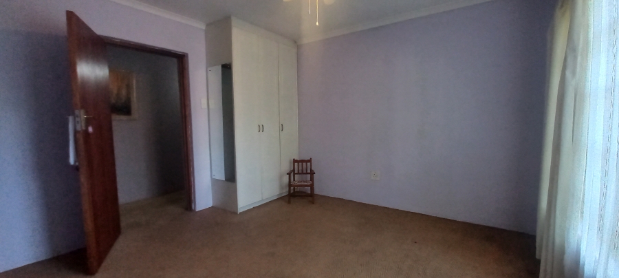 14 Bedroom Property for Sale in Fairlead Gauteng