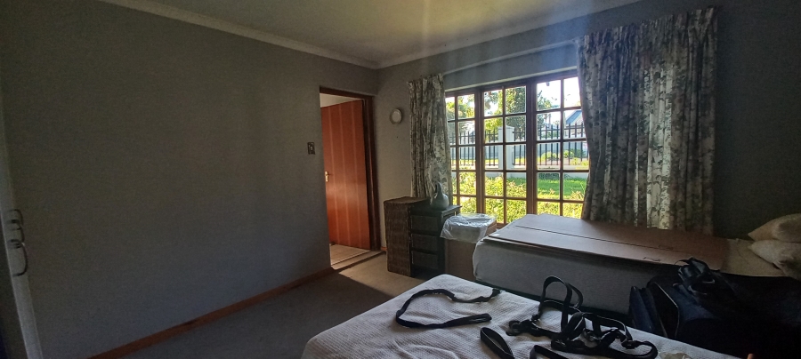 14 Bedroom Property for Sale in Fairlead Gauteng
