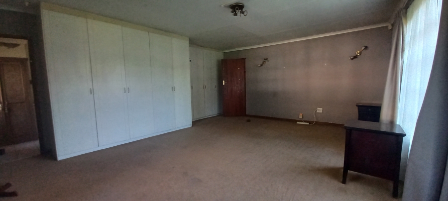 14 Bedroom Property for Sale in Fairlead Gauteng