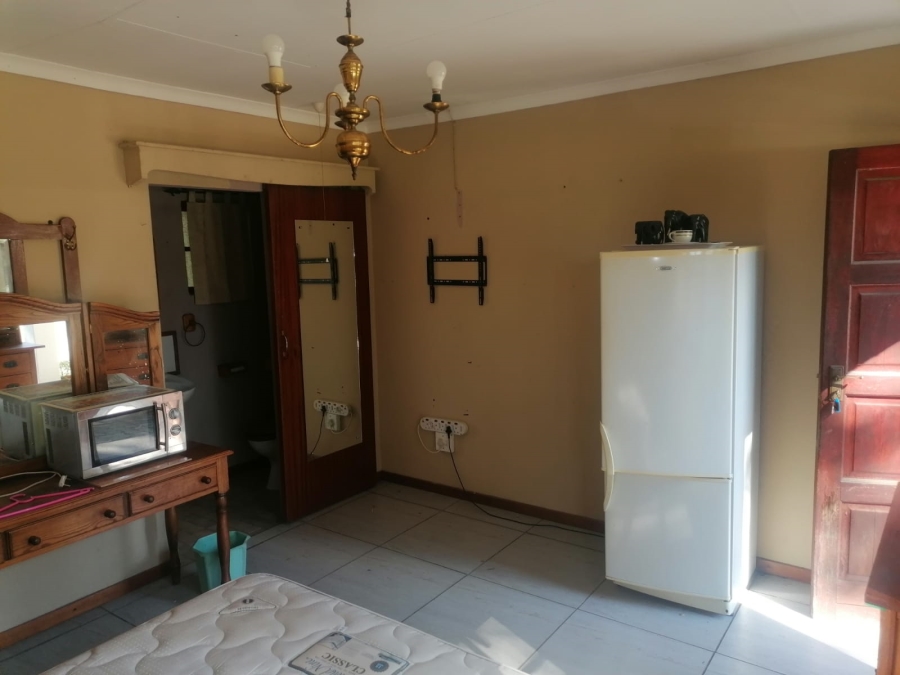 14 Bedroom Property for Sale in Fairlead Gauteng