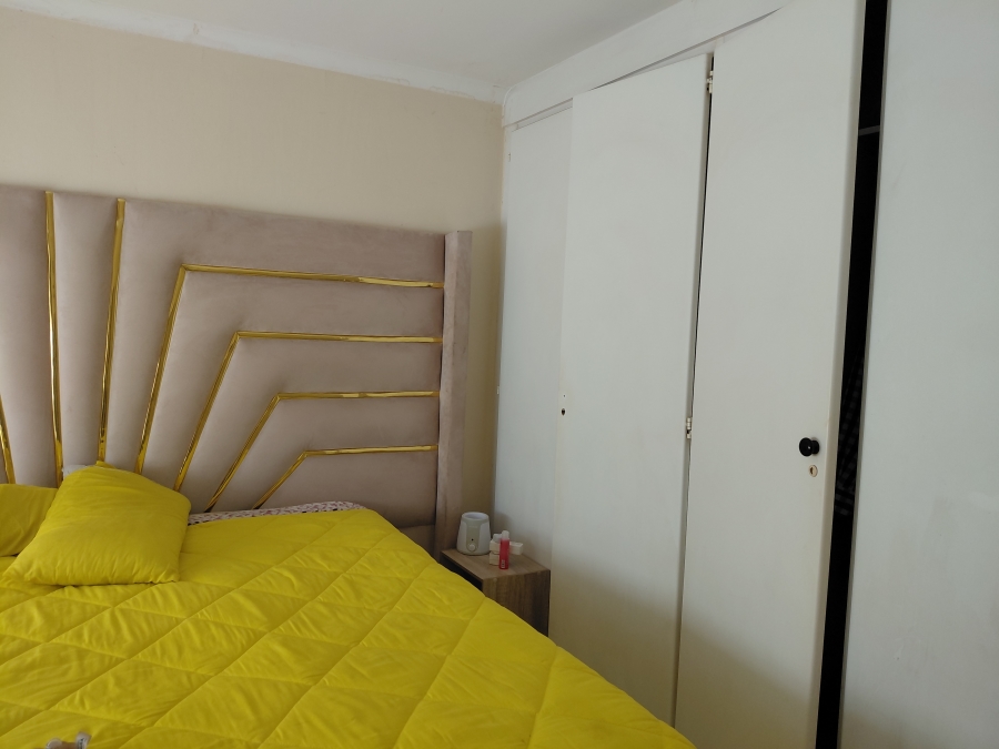 2 Bedroom Property for Sale in The Orchards Gauteng