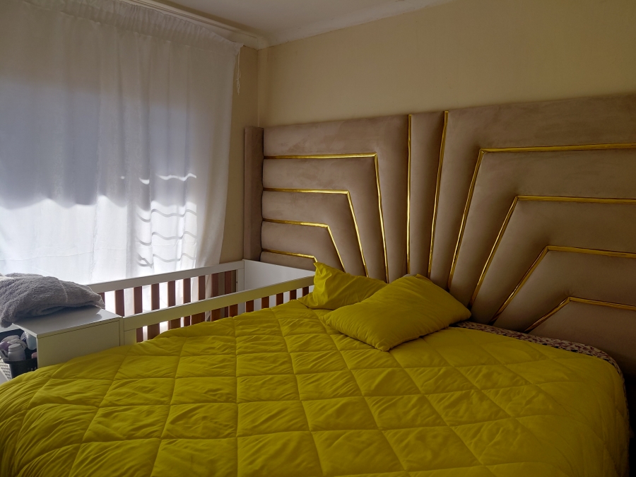 2 Bedroom Property for Sale in The Orchards Gauteng