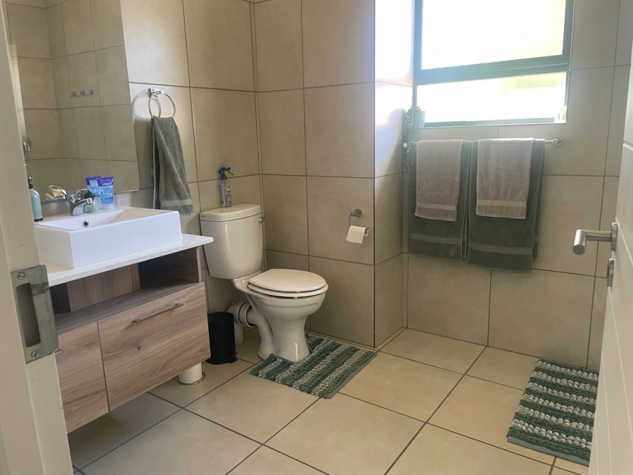 To Let 3 Bedroom Property for Rent in Six Fountains Residential Estate Gauteng