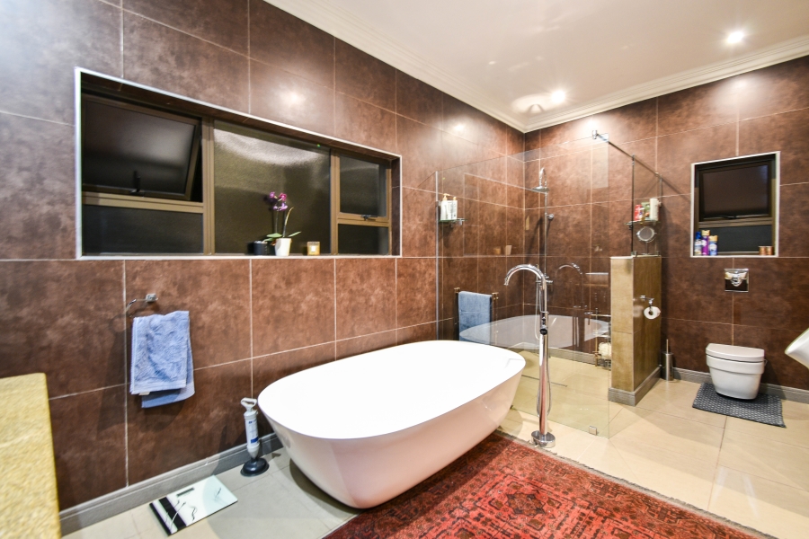 4 Bedroom Property for Sale in Magalieskruin Gauteng