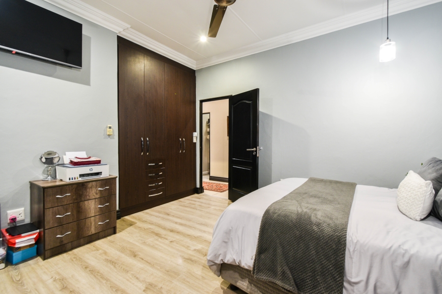 4 Bedroom Property for Sale in Magalieskruin Gauteng