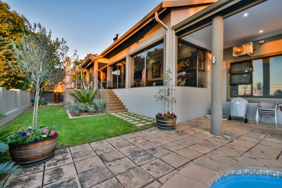 4 Bedroom Property for Sale in Magalieskruin Gauteng