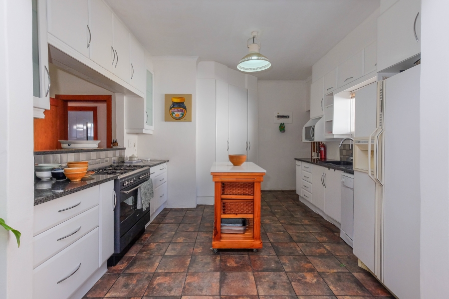 3 Bedroom Property for Sale in Parktown North Gauteng
