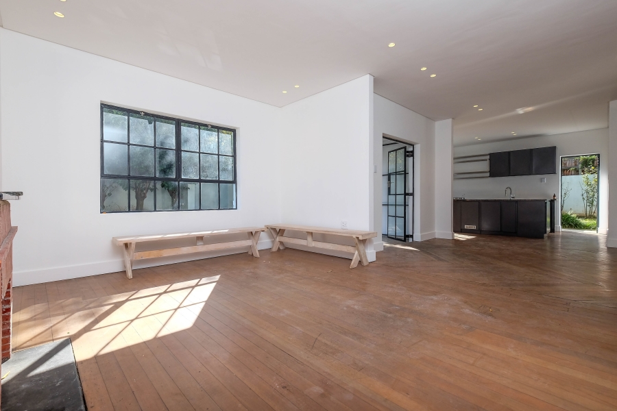 2 Bedroom Property for Sale in Parktown North Gauteng