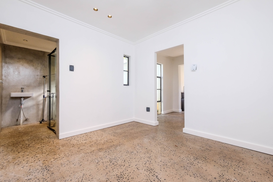 2 Bedroom Property for Sale in Parktown North Gauteng