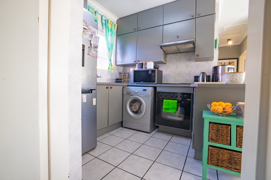 2 Bedroom Property for Sale in Honeydew Ridge Gauteng