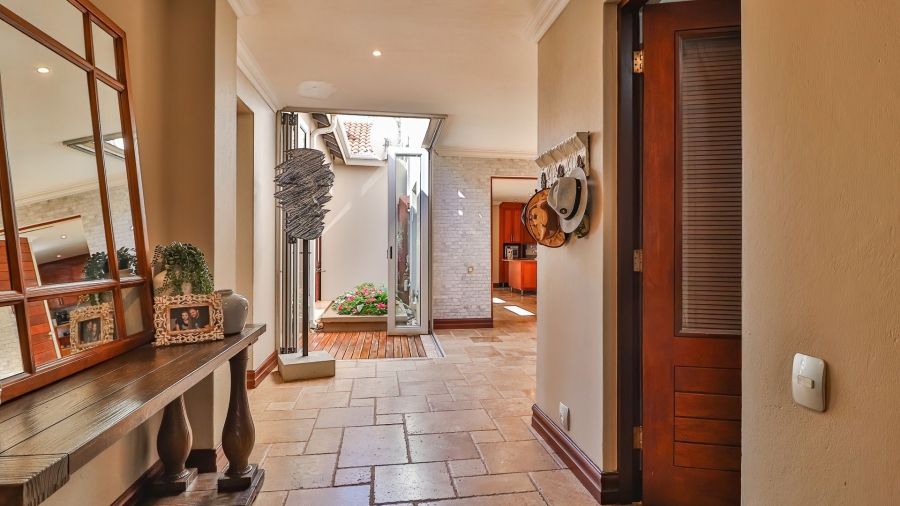 4 Bedroom Property for Sale in Pebble Rock Golf Village Gauteng