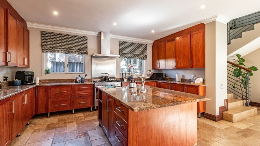 4 Bedroom Property for Sale in Pebble Rock Golf Village Gauteng