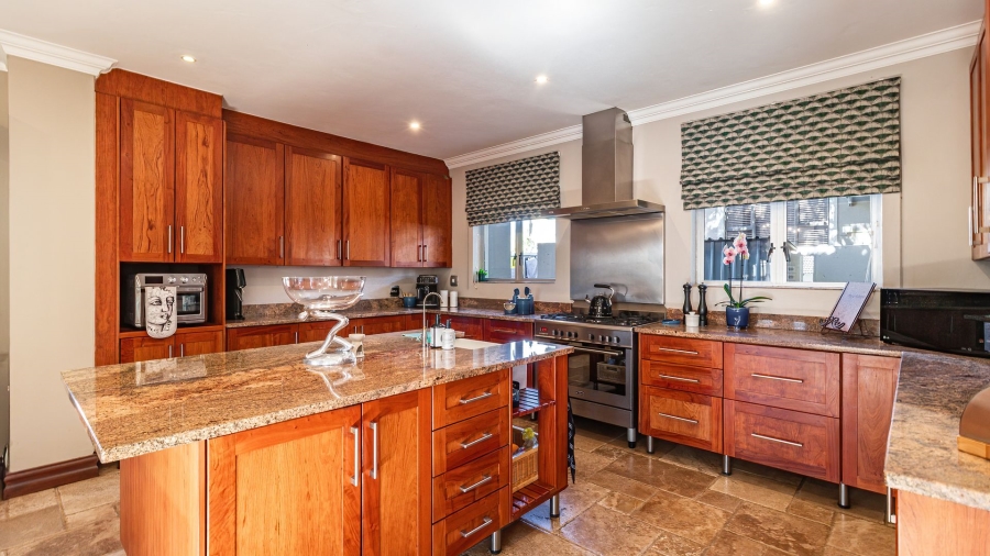 4 Bedroom Property for Sale in Pebble Rock Golf Village Gauteng
