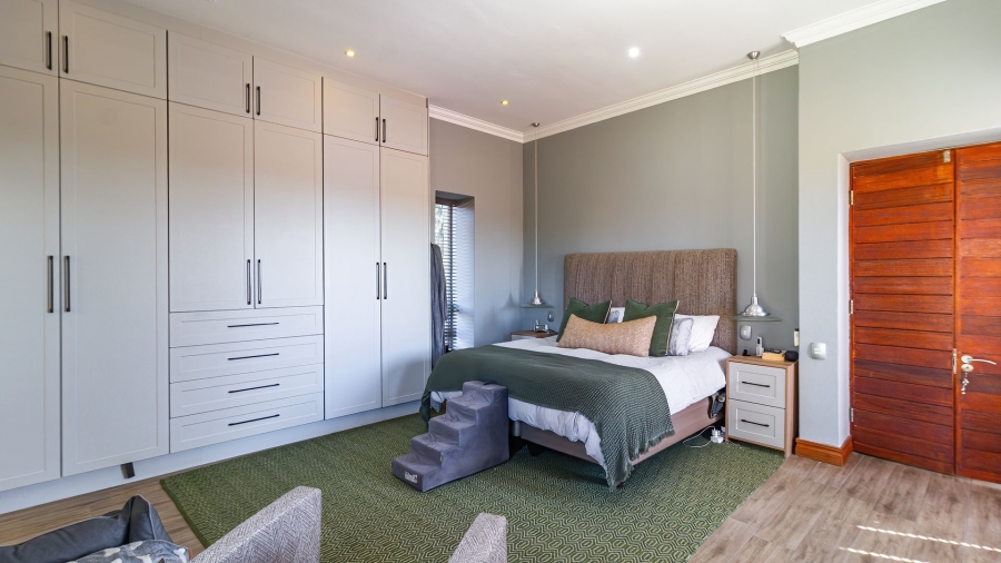 4 Bedroom Property for Sale in Pebble Rock Golf Village Gauteng