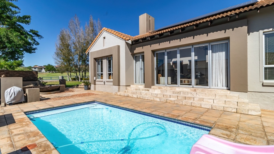 4 Bedroom Property for Sale in Pebble Rock Golf Village Gauteng