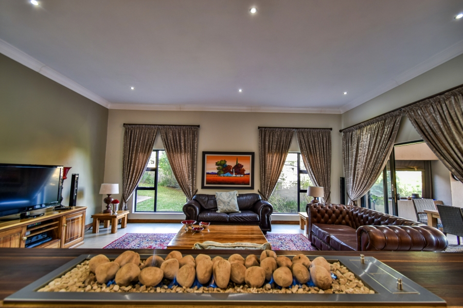 4 Bedroom Property for Sale in Roodeplaat Gauteng