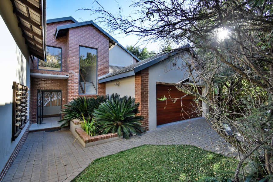 4 Bedroom Property for Sale in Roodeplaat Gauteng