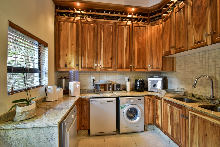 4 Bedroom Property for Sale in Roodeplaat Gauteng