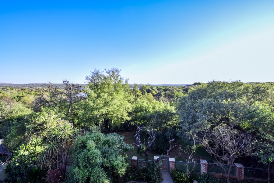 4 Bedroom Property for Sale in Roodeplaat Gauteng