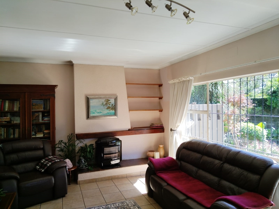 3 Bedroom Property for Sale in Birchleigh Gauteng