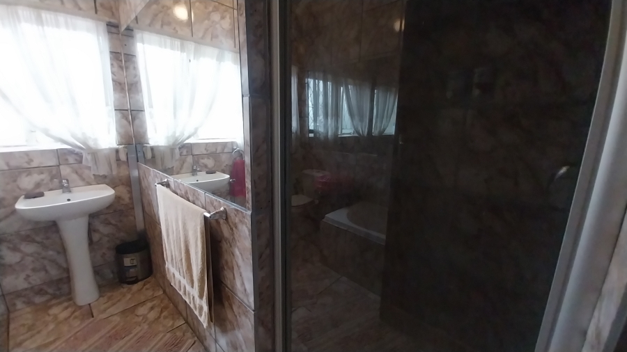3 Bedroom Property for Sale in Castleview Gauteng