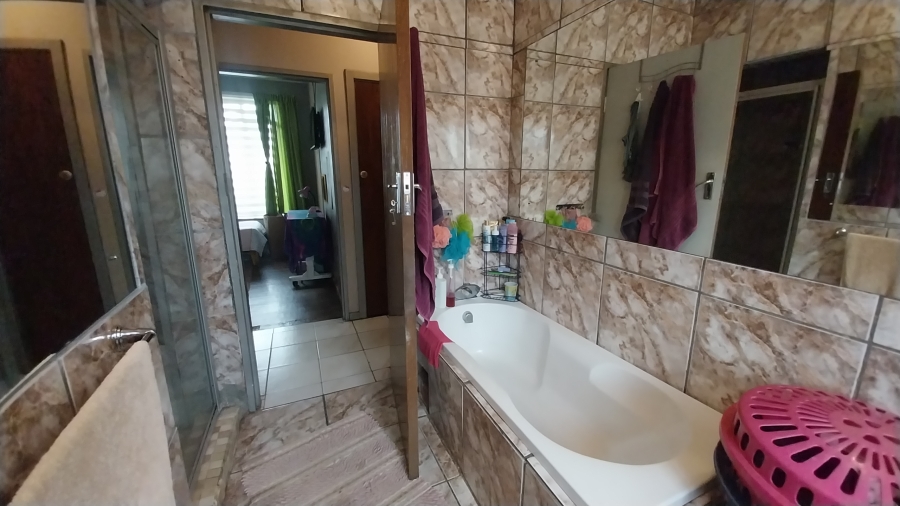 3 Bedroom Property for Sale in Castleview Gauteng