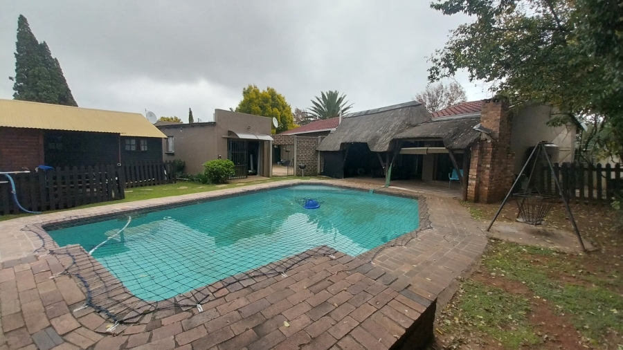 3 Bedroom Property for Sale in Castleview Gauteng