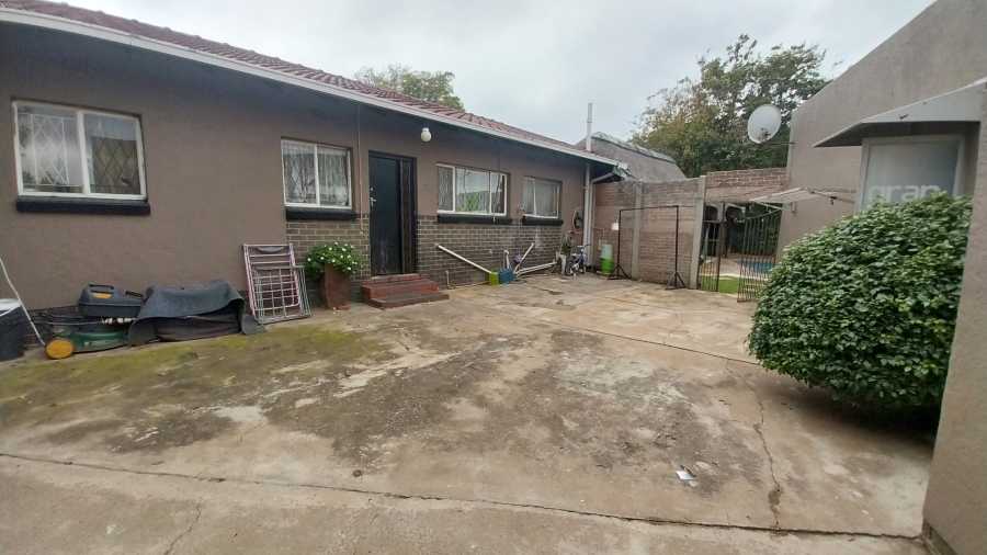 3 Bedroom Property for Sale in Castleview Gauteng