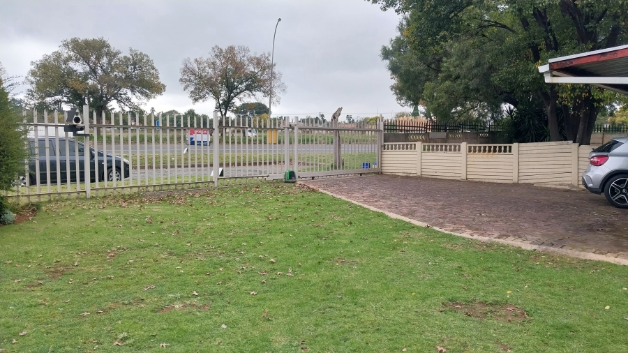 3 Bedroom Property for Sale in Castleview Gauteng