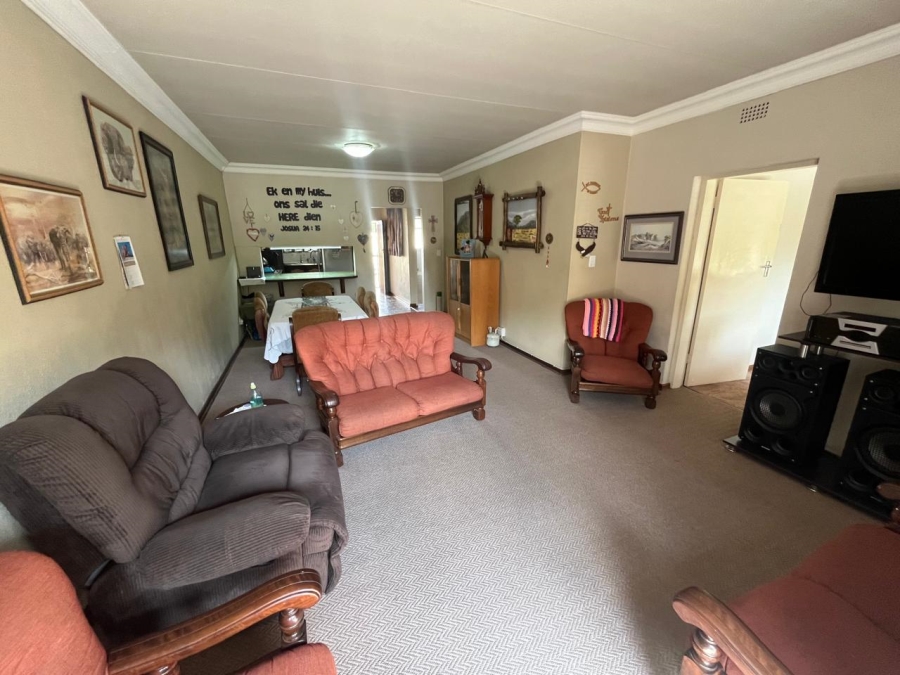 3 Bedroom Property for Sale in South Crest Gauteng