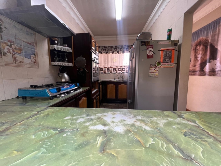 3 Bedroom Property for Sale in South Crest Gauteng