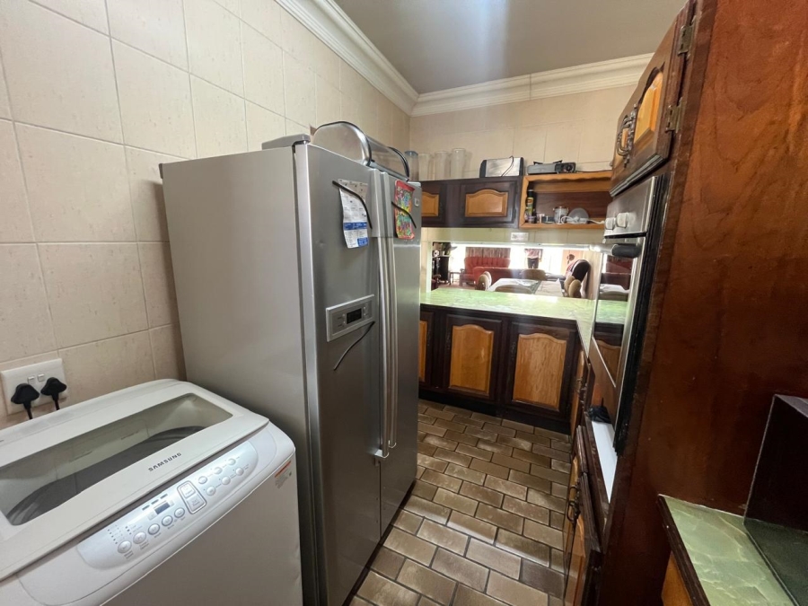 3 Bedroom Property for Sale in South Crest Gauteng