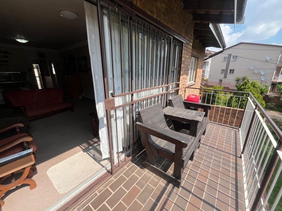 3 Bedroom Property for Sale in South Crest Gauteng