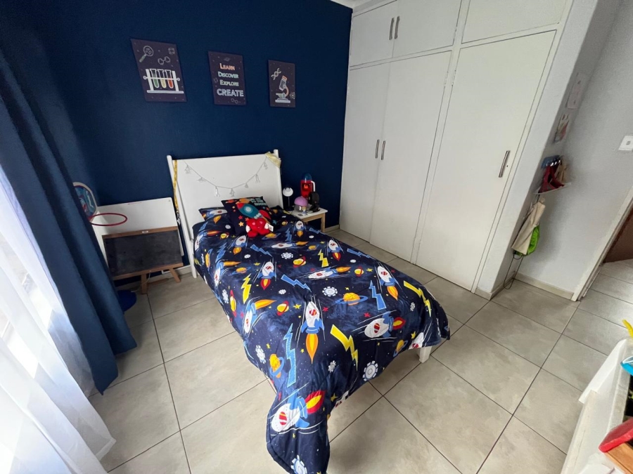 4 Bedroom Property for Sale in Mulbarton Gauteng