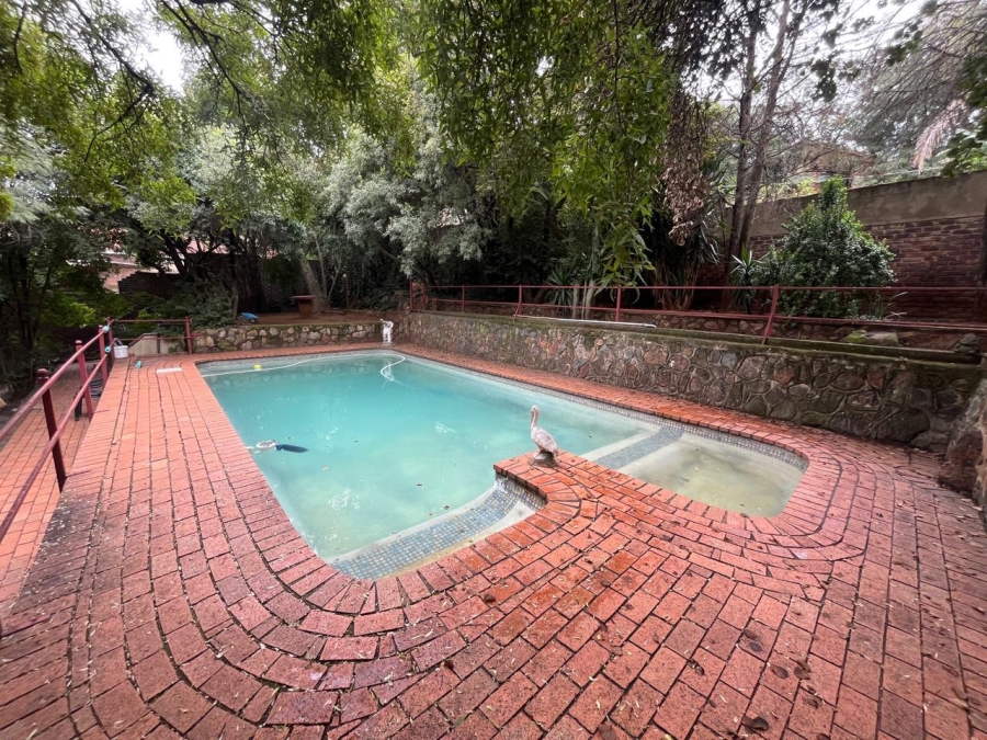 4 Bedroom Property for Sale in Mulbarton Gauteng